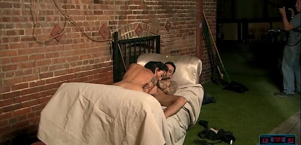  Amateur American couple making a porno video with a professional crew